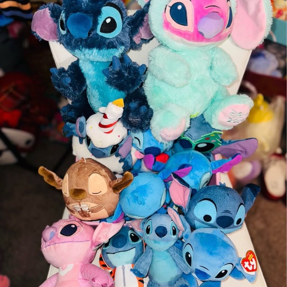 Lilo & stitch bundle NWT & NWOT